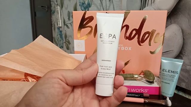 Бесплатный бьюти бокс Lookfantastic сентябрь 2020 смотреть онлайн