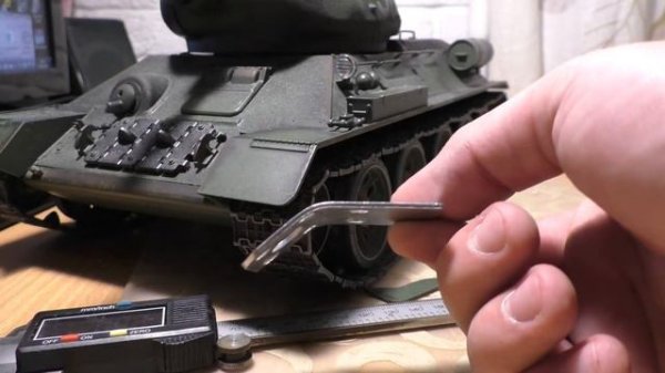 Taigen/Heng Long Т-34 - укрепляем брызговики