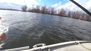 Рыбалка на судака осенью. Ловля на джиг с лодки. Большой Черемшан