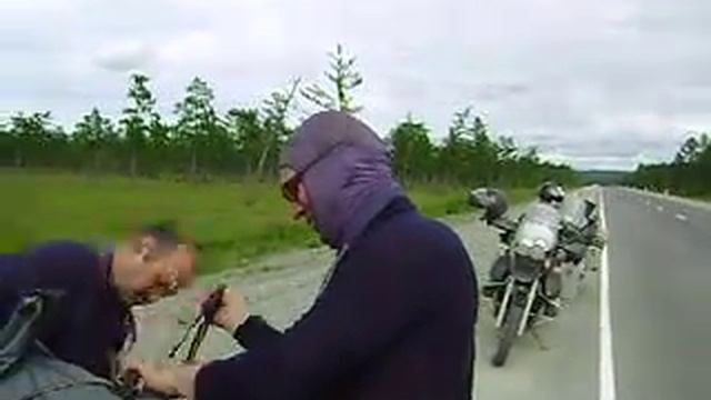 старая моторезина отслоилась на ходу смотреть онлайн