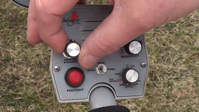 Tesoro Vaquero Metal Detector Ground Balancing, How to Ground Balance смотреть онлайн