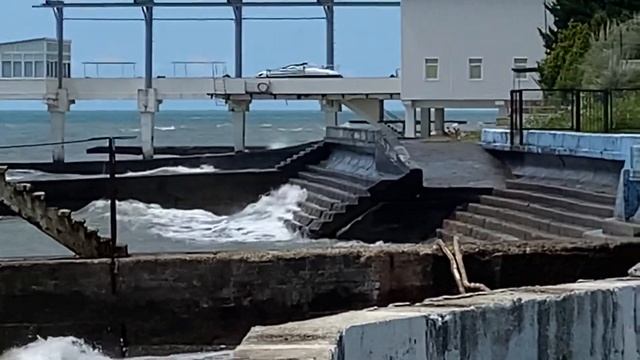 01.07.2023. Погода в Сочи в июне.Смотри на Чёрное море каждый день. смотреть онлайн