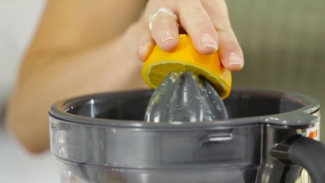 MultiPro XL Weigh+ | How to use the citrus juicer смотреть онлайн