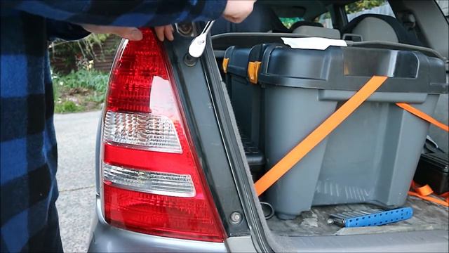 Subaru Forester LED Reversing light upgrade смотреть онлайн
