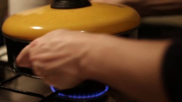 Thanks Chicken - A Canon EOS 750D Video Test смотреть онлайн