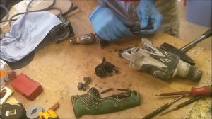 How to repair disassemble Hitachi DH24pc3 rotary hammer drill