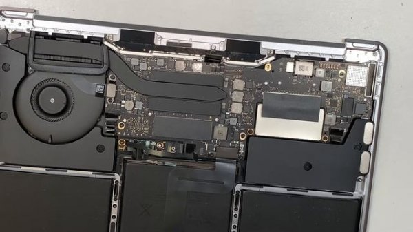 Macbook Pro A1708 LCD Screen Replacement