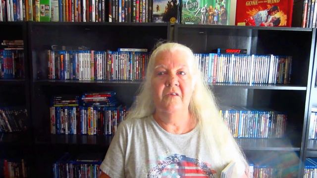 Unbubbling A Gift With Mama смотреть онлайн