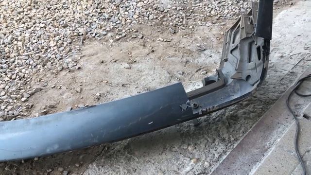 БМВ Е-34.Ремонт заднего бампера. Операция по _ПЕРЕСАДКЕ_.на БМВ Е-34.Часть-3. смотреть онлайн