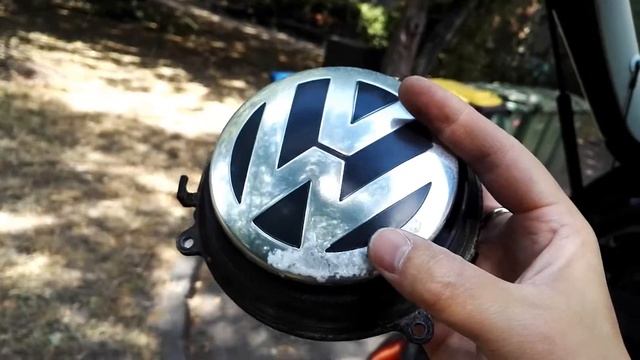 Golf 5 rear emblem replace смотреть онлайн
