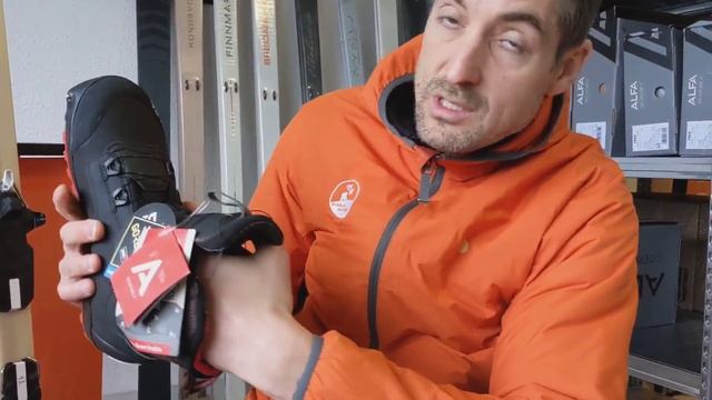 Chaussures Alfa Free A/P/S - Rottefella Xplore Backcountry - Ski de Randonnée Nordique смотреть онлайн
