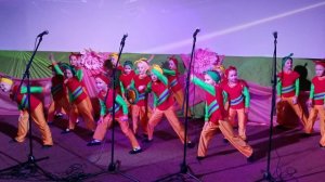 У ляли руль, танец, выступление