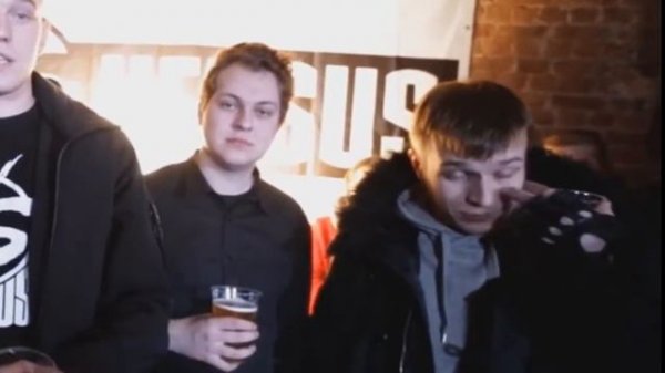 Пьяный Хованский на versusbattle