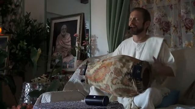 Джай Радха Мадхава! Утренний бхаджан. смотреть онлайн