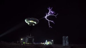 Самая мощная катушка Теслы в руках DP Labs