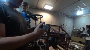 Строю Каракат, Кулиса КПП