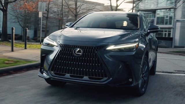 Lexus | Inside Look: Tire Rotation смотреть онлайн