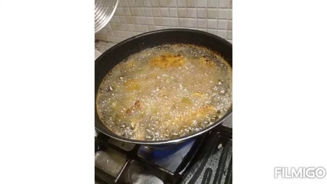 How to cook crumbed chicken K.F.C style at your home comfort. смотреть онлайн