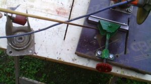 Отрезной  станок по металлу, на базе ручной циркулярной пилы.