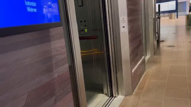 2x 1998? KONE M-Series elevators @ Arlanda Airport/Flygplats Terminal 5 смотреть онлайн