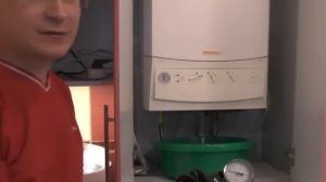 Давление в расширительном баке котла.