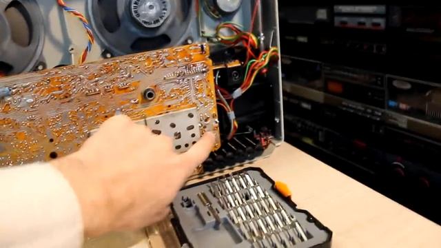 Grundig RR 3000 смотреть онлайн