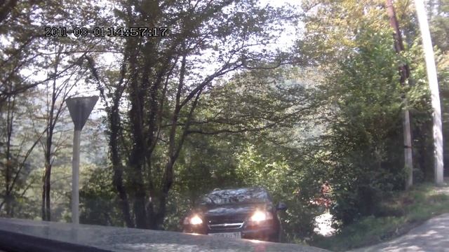 Съезд к "Змейковским водопадам" смотреть онлайн