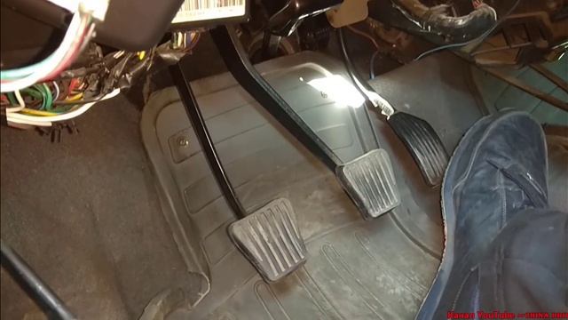 Проверка Вакуумного Усилителя Тормозов - Geely CK смотреть онлайн