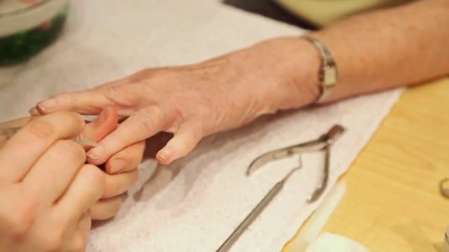 How-To Moist & Shiny Kit Trind Instructional Video смотреть онлайн