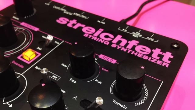 Waldorf Streichfett DEMO (a-ha/Take on me) смотреть онлайн