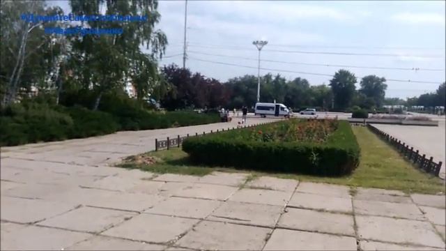 Приднестровье. Тирасполь. Опрос. Хотите уехать жить в другую страну? смотреть онлайн