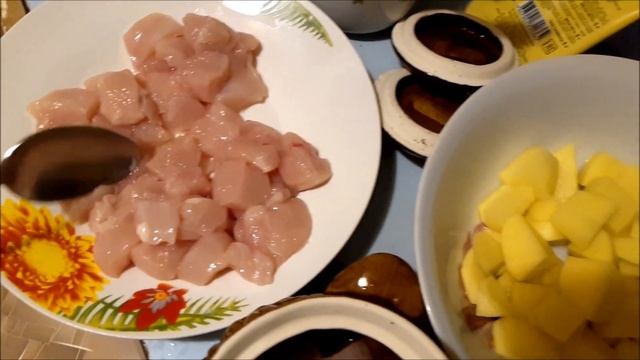 КАК ПРИГОТОВИТЬ ВКУСНЫЕ ГОРШОЧКИ В ДУХОВКЕ / ОБЯЗАТЕЛЬНО ПОПРОБУЙТЕ смотреть онлайн