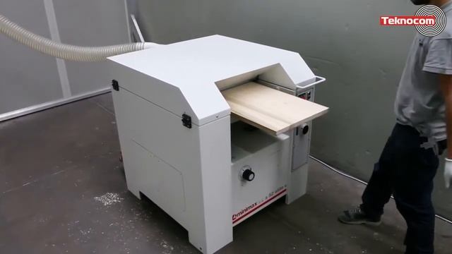 Minimax S 52ES - рейсмусовый станок легкого класса смотреть онлайн