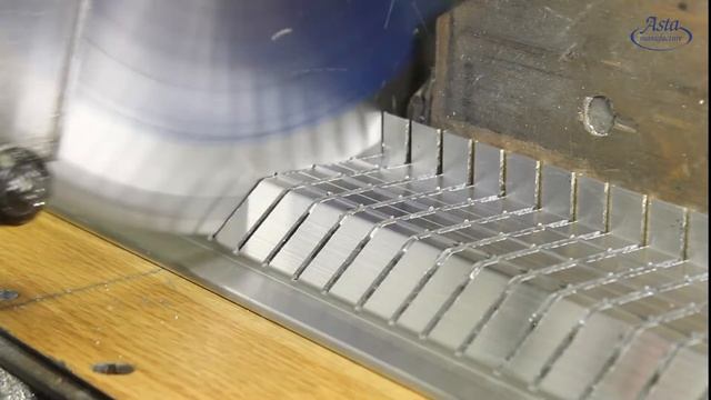 Обзор профиля для перехода уровня ПЛ 75. Натяжные потолки от Аста М смотреть онлайн