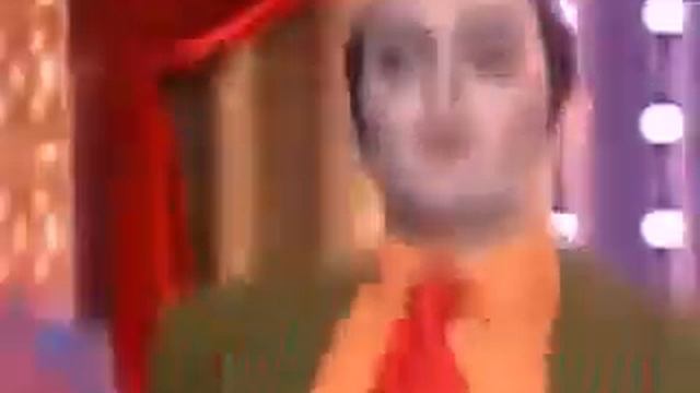 А у нас во дворе есть девчонка одна. смотреть онлайн