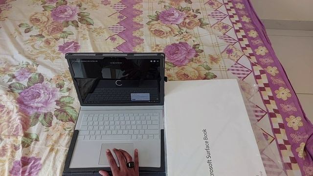 Great Renewed product from amazon US. Unboxing - Microsoft surface book(Audio in hindi & Tamil) смотреть онлайн