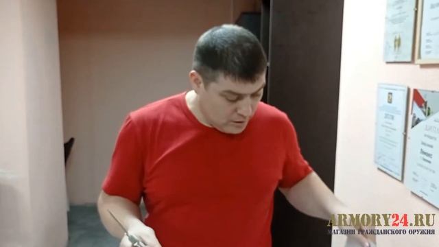 0 532 Нож Финка НКВД Звезда, сталь Х12МФ, рукоять пластик, красная проставка, мельхиор смотреть онлайн