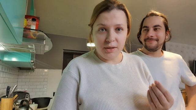 ЛЕПИМ ПИРОЖКИ С ЛИВЕРОМ И СОБИРАЕМ 3d КОНСТРУКТОР QBRIX. Семейный влог: Что подарить сыну? смотреть онлайн