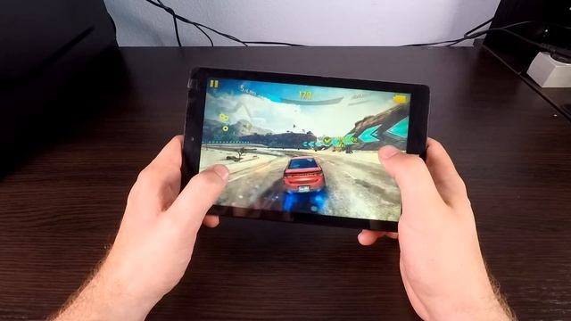 Планшет-Ноутбук Polaroid 8.9" Win смотреть онлайн