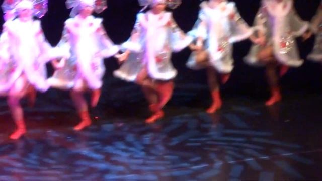 мьюзик холл смотреть онлайн