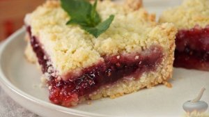 Когда хочется вкусненького да побыстрее.
ПРОСТОЙ НАСЫПНОЙ ПИРОГ С ВАРЕНЬЕМ