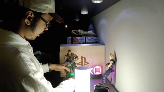 FOTO MAINAN FINAL FANTASY 7 REMAKE! - Toy Photography With Tara Arts смотреть онлайн