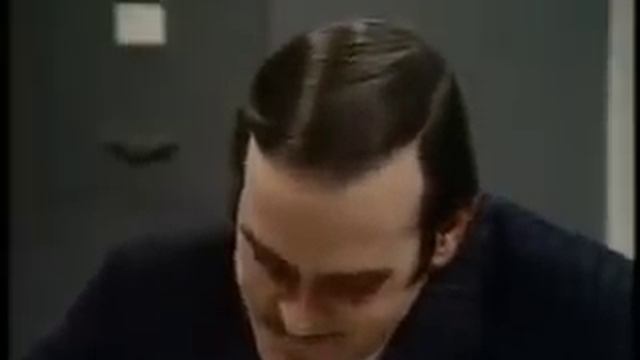 Monty Python - careers advice смотреть онлайн