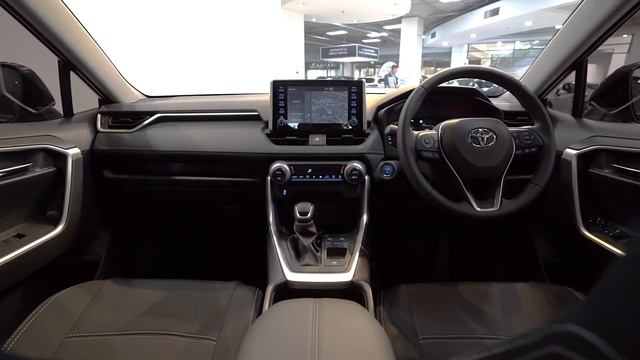 2022 Toyota RAV4 GXL Wagon смотреть онлайн