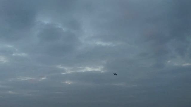 F-302 from Stargate Second prototype maiden flight with propeller - success смотреть онлайн