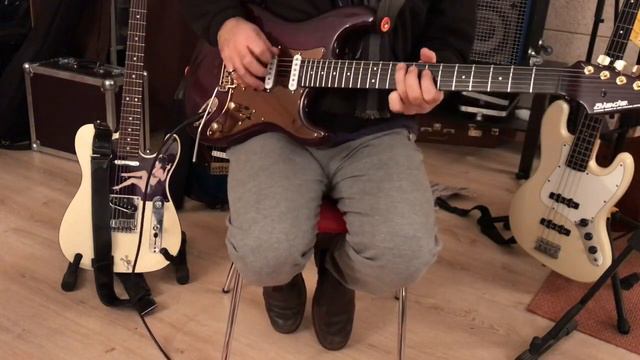 Blade Levinson R4 & Gibus Pickups смотреть онлайн