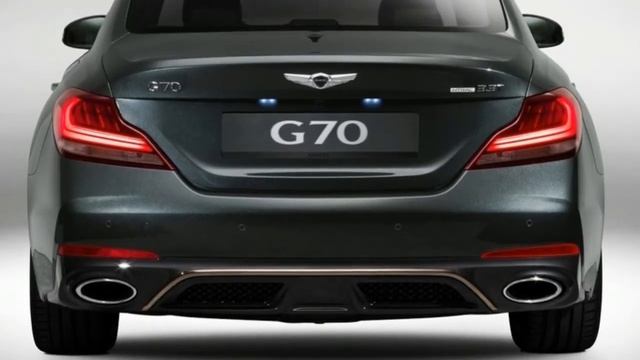 2018 Genesis G70 Test Drive and Review: G70 Makes Its Middle East Debut At The Dubai Motor Show смотреть онлайн