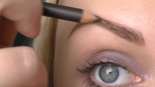 Построение и оформление бровей! How to fill in eyebrows? смотреть онлайн
