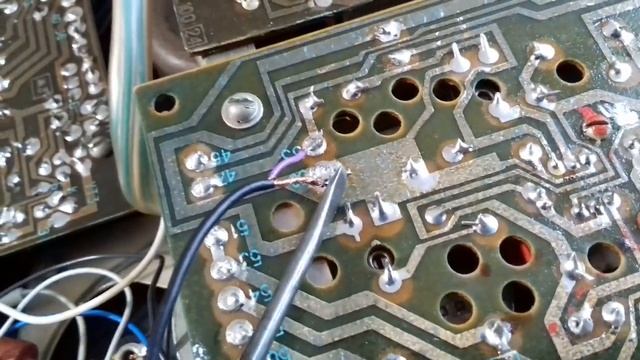 Подключение мобильного телефона к магнитофону "Весна-205-1". смотреть онлайн