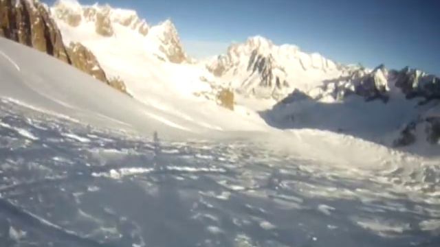 Skiing The Vallee Blanche / Спуск в Белую долину смотреть онлайн